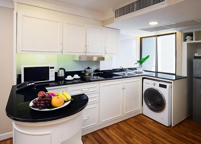 Court Wing Hotel Sukhumvit Bangkok